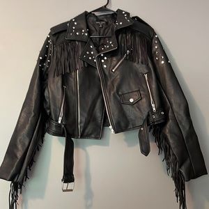 Women’s Cropped Leather Jacket